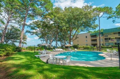 Blissful in Hilton Head Island Waterfront