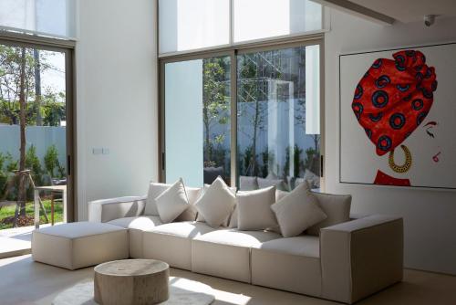 New luxury villa Lux Pride 3 by IBG Property