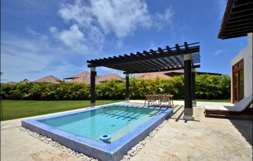 Cap Cana Green Family Room Vip