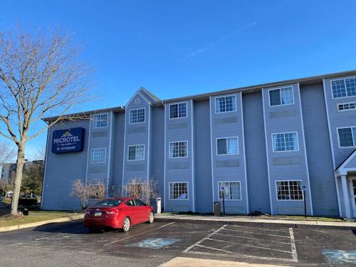 Microtel Inn & Suites by Wyndham West Chester in West Chester, USA