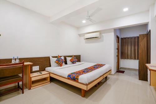 FabHotel RVG, Alkapuri Vadodara