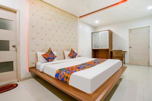 FabHotel RVG, Alkapuri Vadodara