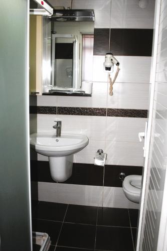 Yeni Kosk Esra Hotel - 정원