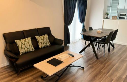 오키나와 본섬 Monochrome 3성급 싱글룸 스위트룸