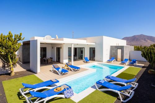Villa Aurora