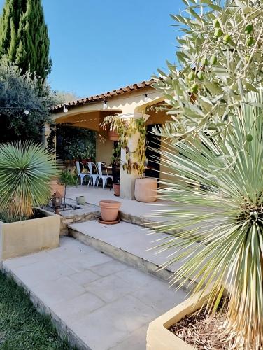 Villa OASIS en Provence Luberon Pierrevert - Location saisonnière - Pierrevert