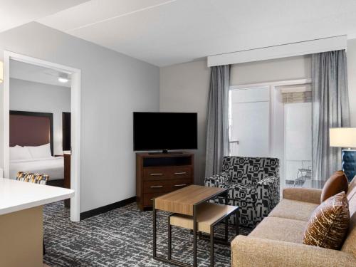 哥伦布机场惠庭套房酒店 哥伦布机场惠庭套房酒店