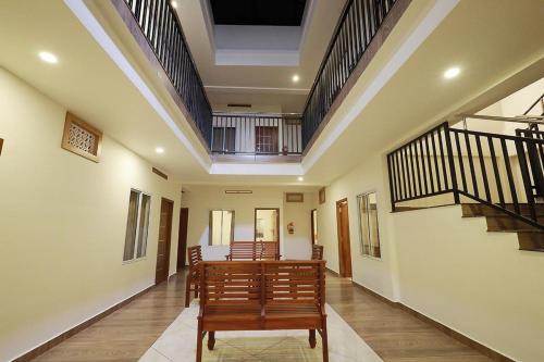 Slice of Heaven in Vazhoor