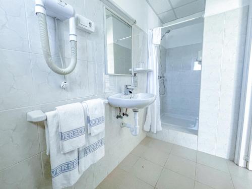 Hotel Figueretes - image 6