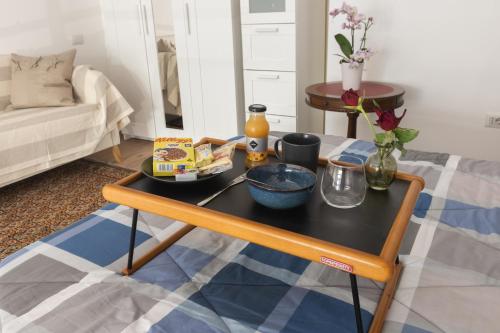 AMBROSIA HOME, moderno Loft tra Navigli e Bocconi - Daniele Case Vacanza, Milan (photo 3)