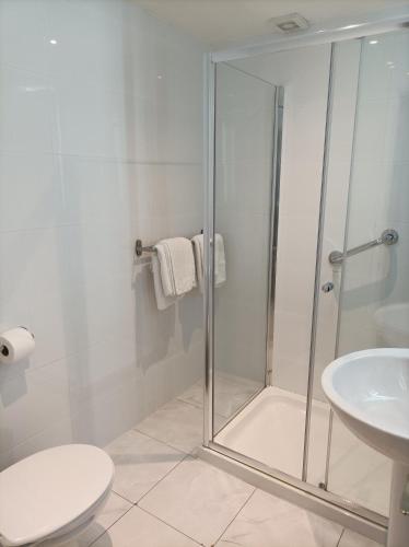 Tom Dick and Harriet's Cafe and Rooms - image 7