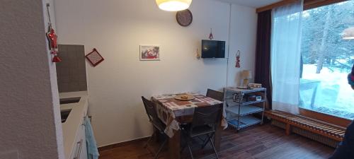 Ski apartment Sellette San Sicario Alto