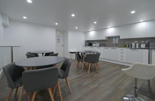 Charlotte Rooms by EveryWhere to Sleep London - image 9