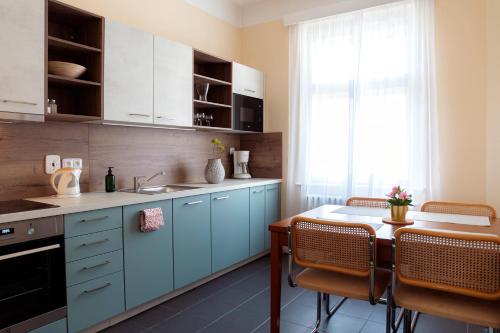 Family Two-Bedroom Apartment image 5