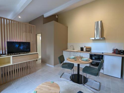 Studio Angoulême, 1 pièce, 2 personnes - FR-1-653-231