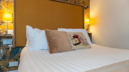 Eccles Townhouse Room Type - Budget Double Room