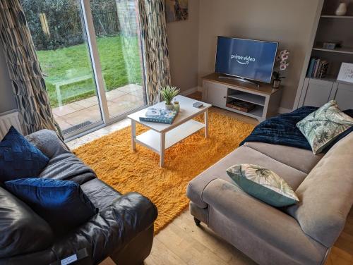 Stunning Riverside Apartment