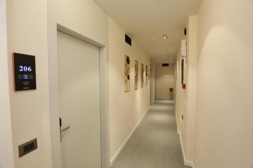 外観, Gremmy Boutique Hotel in ティラナ
