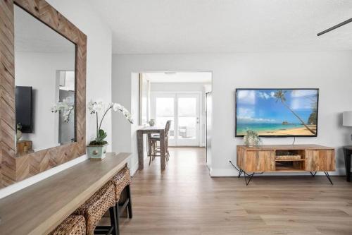 Közös társalgó / TV, Newly Renovated Retreat 30mins to Downtown Indy in Brownsburg (Indiana)