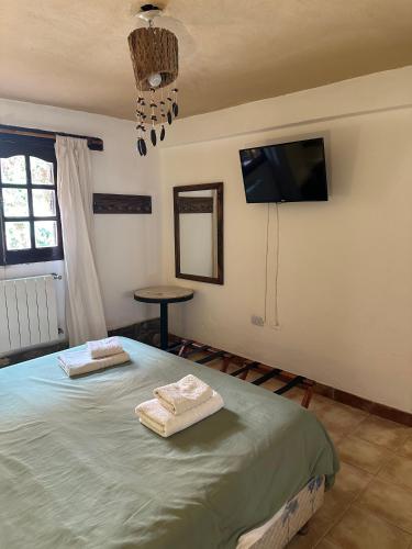 4 twin beds