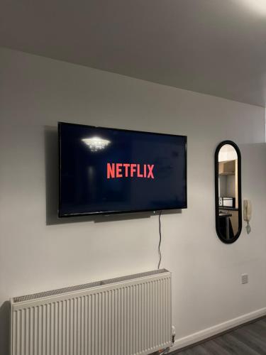 City Centre 2 Bed Room Apartment Free Parking, Liverpool (photo 6)