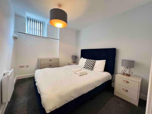 FREE PARKING - Lovely 2-BR Flat near Salford Royal, Manchester (fotografie 6)