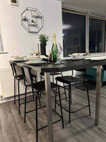 City Centre 2 Bed Room Apartment Free Parking, Liverpool (photo 9)