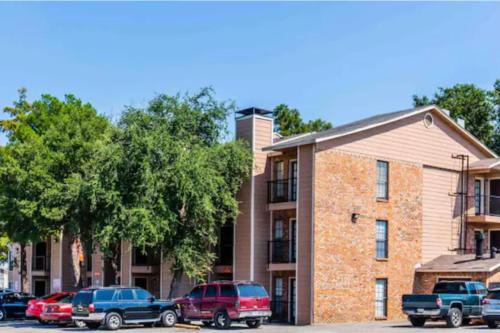 Extended Stay Affordable in DFW in Lake Highlands