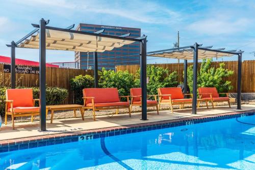 Urban Stay in North Dallas One Bedroom Apartment in Lake Highlands