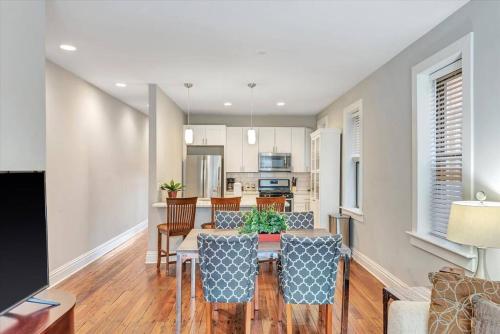 Side by Side Townhomes in Tower Grove 916&918 in Tower Grove, USA