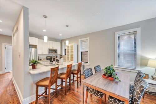 Side by Side Townhomes in Tower Grove 916&918 in Tower Grove, USA
