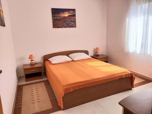 Two-Bedroom Apartment image 5