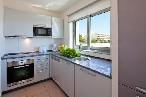 Villa Doris Suites - image 14
