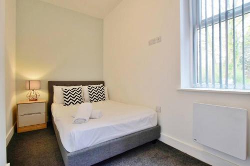 FREE PARKING - Spacious 2-BR close to Salford Royal, Manchester (fotografie 8)