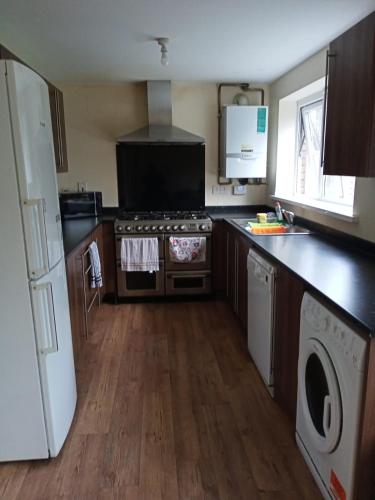 Cocina, Highly Comfortable Home in Welwyn Garden City