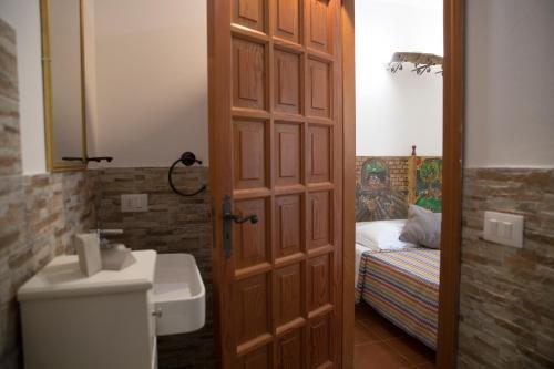 Standard Apartment image 5
