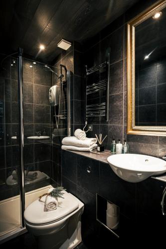 The Alamo Guest House - image 3