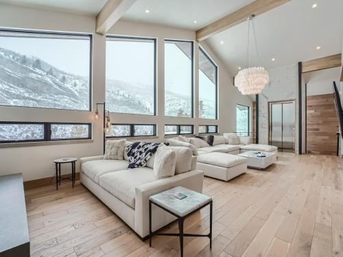 3018 Basingdale Blvd home in Vail, USA