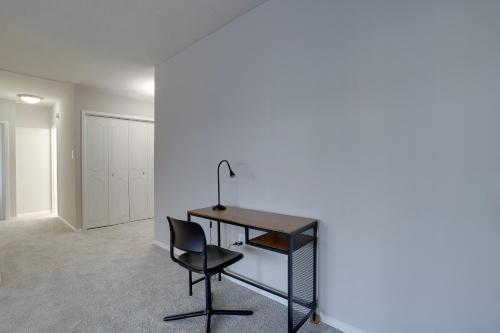 Luxury & Comfortable apartment at Crystal city in Arlington, USA