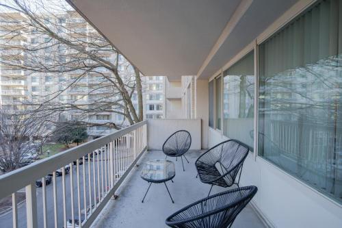 Luxury & Comfortable apartment at Crystal city in Arlington, USA
