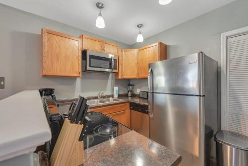 Breathtaking Unit in Shaw 8 Queen beds - 2w in Tower Grove, USA