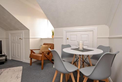 Central Washington Apartment in Washington