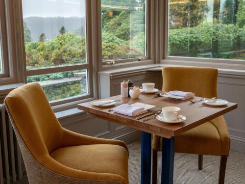 Restaurant, Lindeth Fell Country House in Storrs