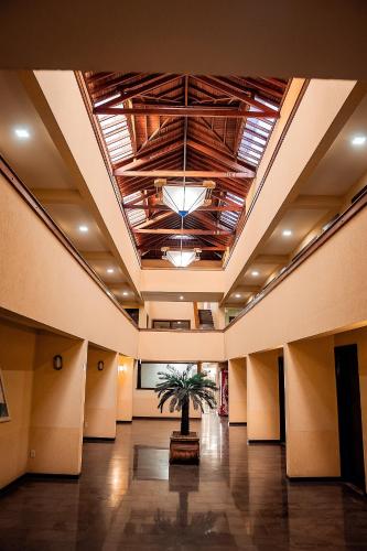 Sakr Hotel - Lins Sakr Hotel - Lins