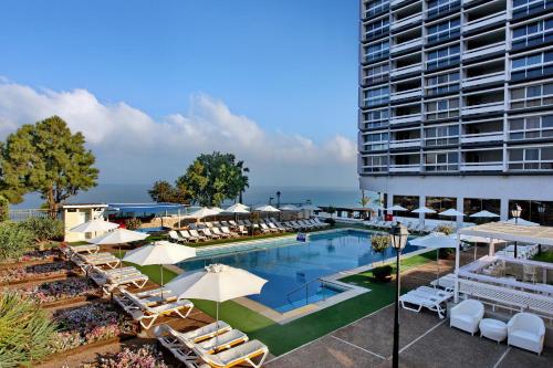 The Seasons Hotel -Studio & Suite, Netanja