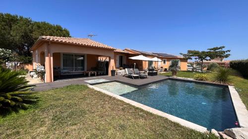 Suite de Charme - So Chic So Romantic in Bellegarde