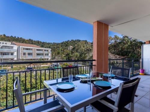 Apartment Le Jardin du Loderi-2 by Interhome - Plage de l'Argentière