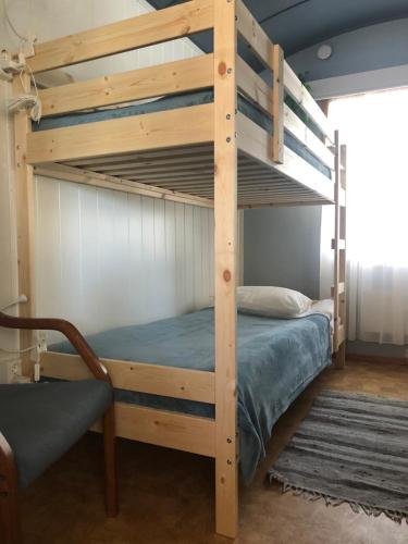 1 bunk bed