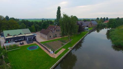 Guest House Aan de Hollandse IJssel - image 4