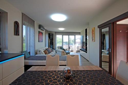 บริการและสิ่งอำนวยความสะดวก, Paloznak Lux Apartmanház (Paloznak Lux Apartmanhaz) in ปาลอซนัก